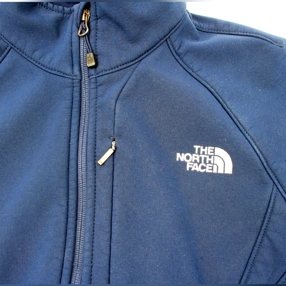 Women’s Medium Navy North Face Fleece Jacket - Picture 5 of 8